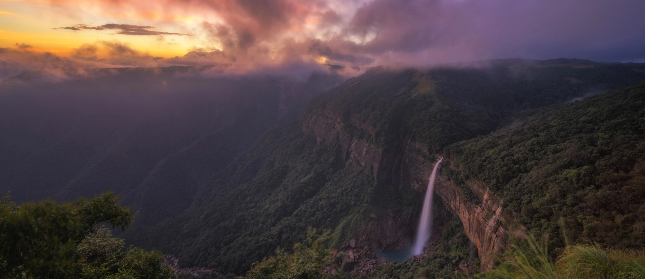 Cherrapunji-bg